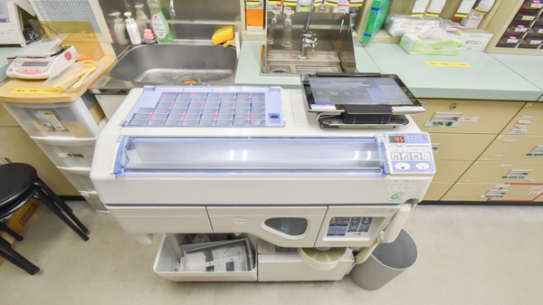 スギ薬局　菰野店の調剤器具