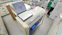スギ薬局　服部西店の調剤器具
