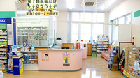 スギ薬局　碧南雨池店の入口