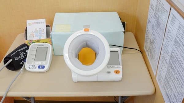 スギ薬局　一宮大浜店の血圧計