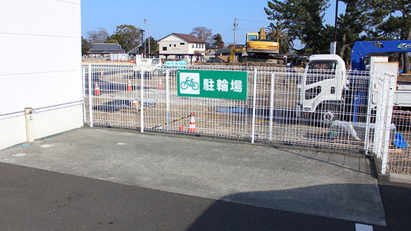 スギ薬局　藤枝水守店の駐車場