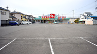 スギ薬局　岸和田上野店の駐車場