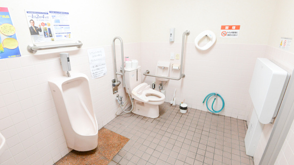 スギ薬局　吹田金田店のお手洗い