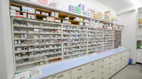 スギ薬局　沓掛店の薬棚