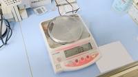 スギ薬局　佐井寺店の調剤器具