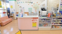 スギ薬局　佐井寺店の受付/カウンター