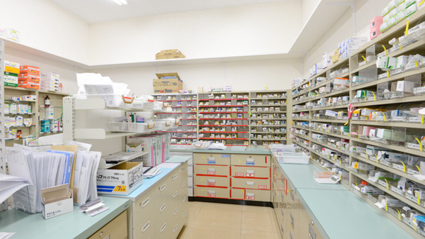 スギ薬局　宇治店の調剤室