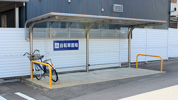 スギ薬局　大浜店の駐輪場