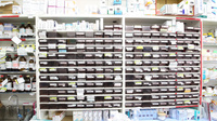 スギ薬局　野洲店の薬棚