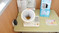 スギ薬局　刈谷松栄店の血圧計