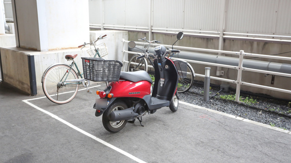 スギ薬局　石屋川店の駐輪場