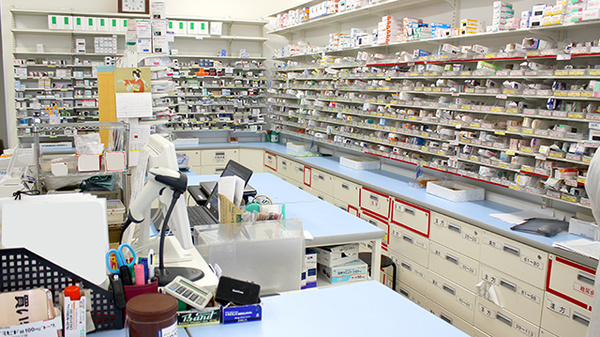 スギ薬局　碧南城山店の調剤室