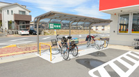 スギ薬局　白子店の駐輪場