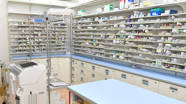 スギ薬局　浜松住吉店の調剤室