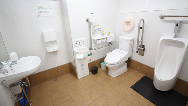 スギ薬局　吉良店のお手洗い