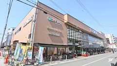 スギ薬局　伊丹店の外観
