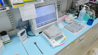 スギ薬局　梅津調剤店の調剤器具