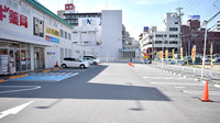スギ薬局　奈良王寺店の駐車場
