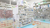 スギ薬局　宇治徳洲会病院前店の薬棚