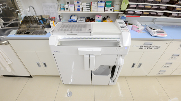 スギ薬局　乙川店の調剤器具