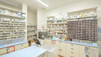 スギ薬局　茜部店の調剤室