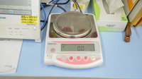 スギ薬局　茜部店の調剤器具