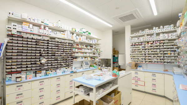 スギ薬局　御津店の調剤室