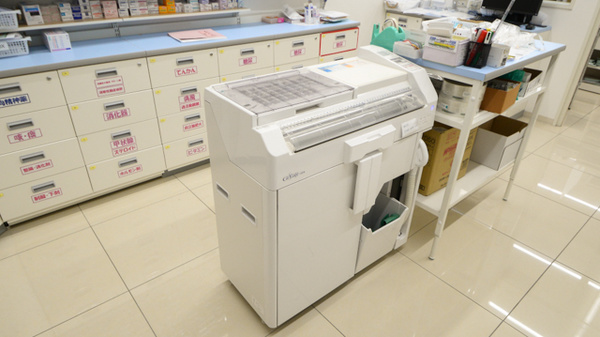 スギ薬局　御津店の調剤器具