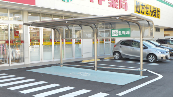 スギ薬局　松阪川井町店の駐輪場