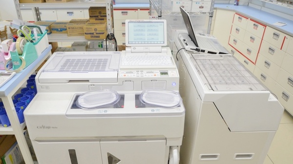 スギ薬局　松阪川井町店の調剤器具