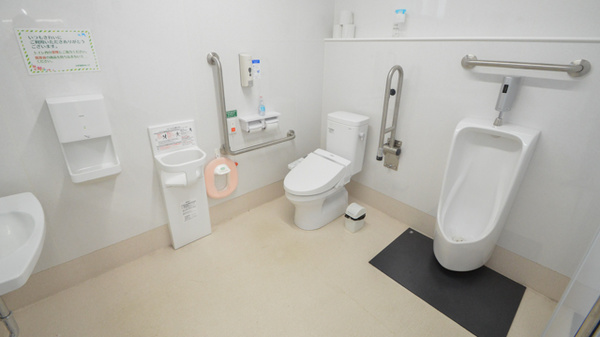 スギ薬局　松阪川井町店のお手洗い