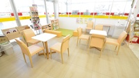 スギ薬局　松阪川井町店の待合スペース