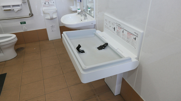 スギ薬局　富田林若松店のキッズ用設備