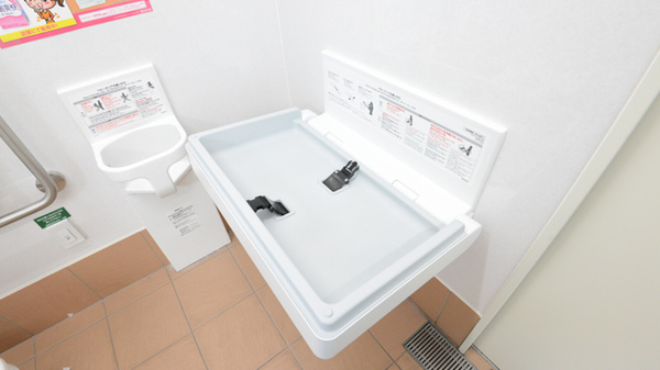 スギ薬局　北花田店のキッズ用設備