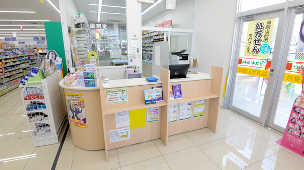 スギ薬局　北花田店の受付/カウンター