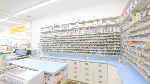 スギ薬局　豊川一宮店の調剤室