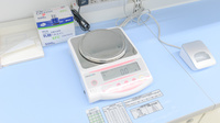 スギ薬局　豊川一宮店の調剤器具