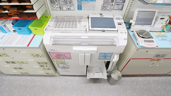 スギ薬局　敦賀櫛林店の調剤器具