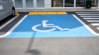 スギ薬局　岸和田上松店の駐車場