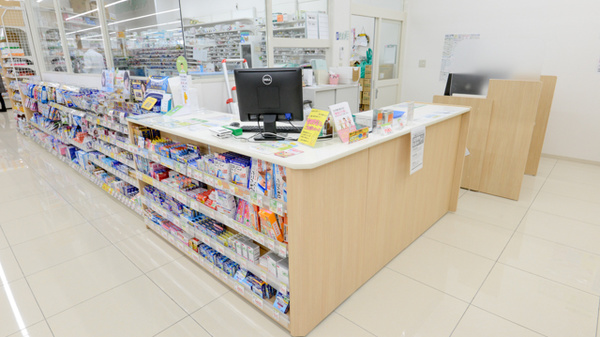 スギ薬局　森岡店の受付/カウンター