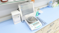 スギ薬局　玉垣店の調剤器具
