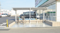 スギ薬局　西条店の駐輪場