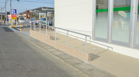スギ薬局　西条店のバリアフリー設備