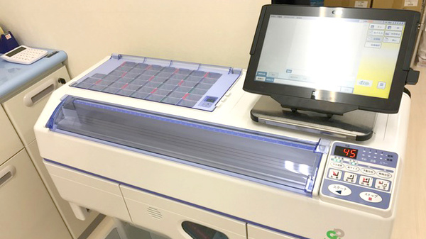 泉丘らいふ薬局の調剤器具