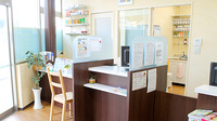 スズラン薬局　摂津富田店の受付/カウンター