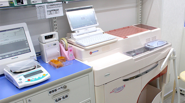スギ薬局　国立中店の調剤器具