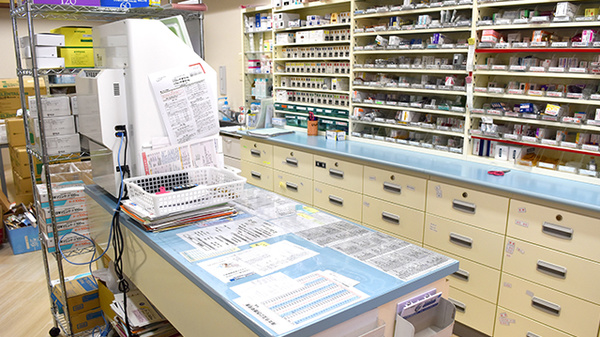くすのき薬局　野口の調剤室