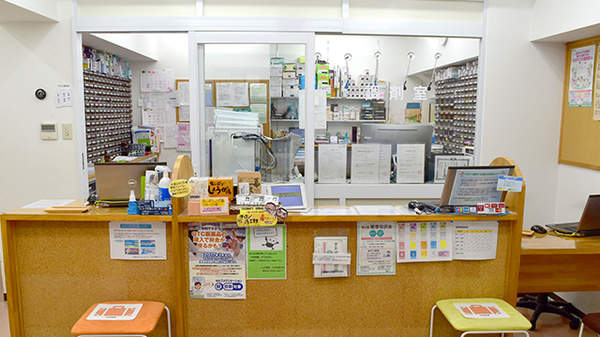 しんわ薬局けやき通り店の受付/カウンター