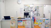 しんわ薬局貝取店の受付/カウンター