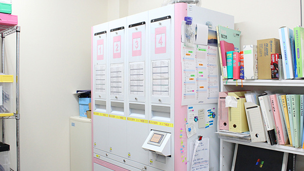 しんわ薬局国領店の調剤器具